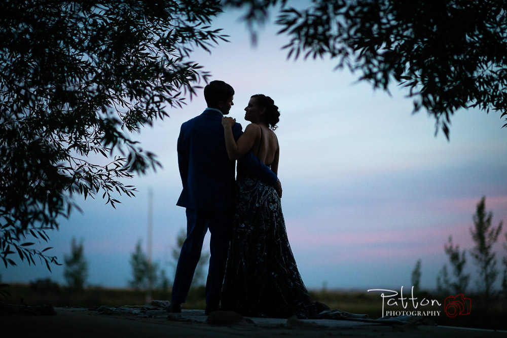 Calgary wedding photography silhouette